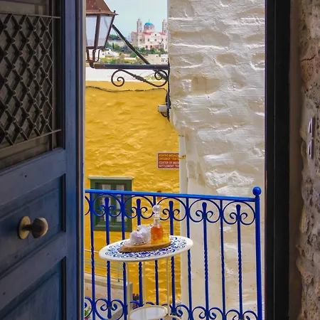 Dom wakacyjny Next To The Bougainvillea! Ano Syros